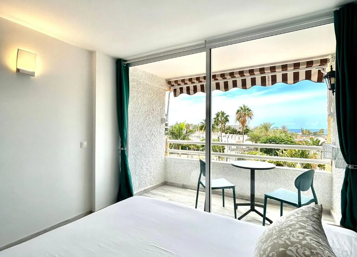 Borinquen Vista Mar Aparthotel Playa de las Americas
